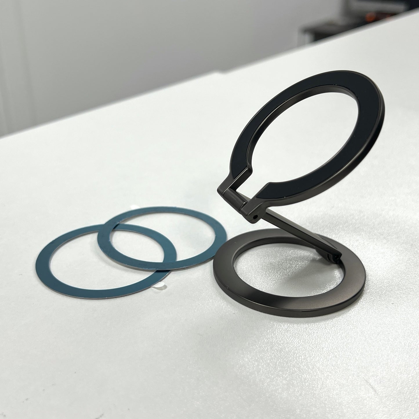 Double Magnetic Ring Phone Stand Holder