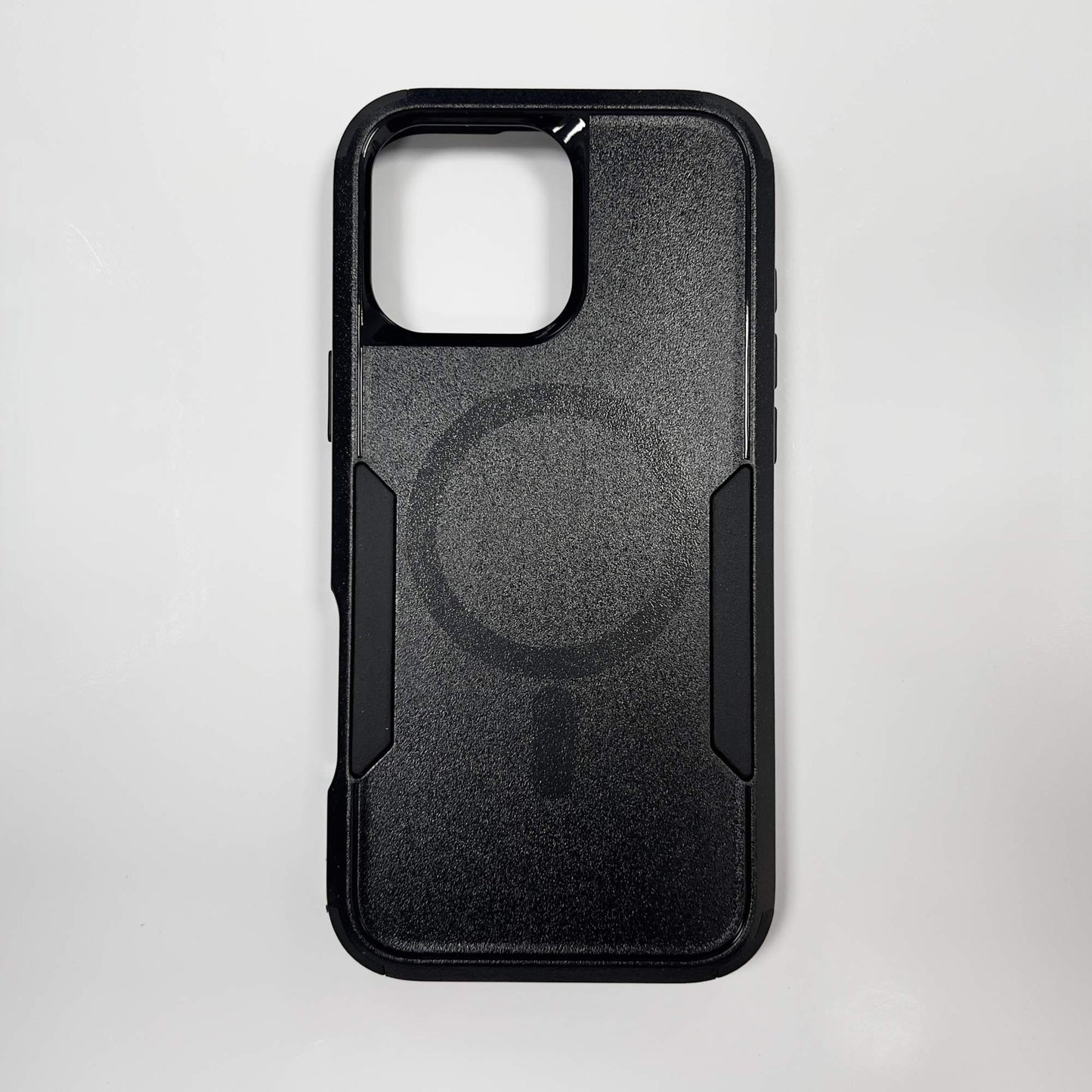 iPhone 16 Pro Max 6.9 Adventurer Heavy Duty 3 in 1 Magsafe Case