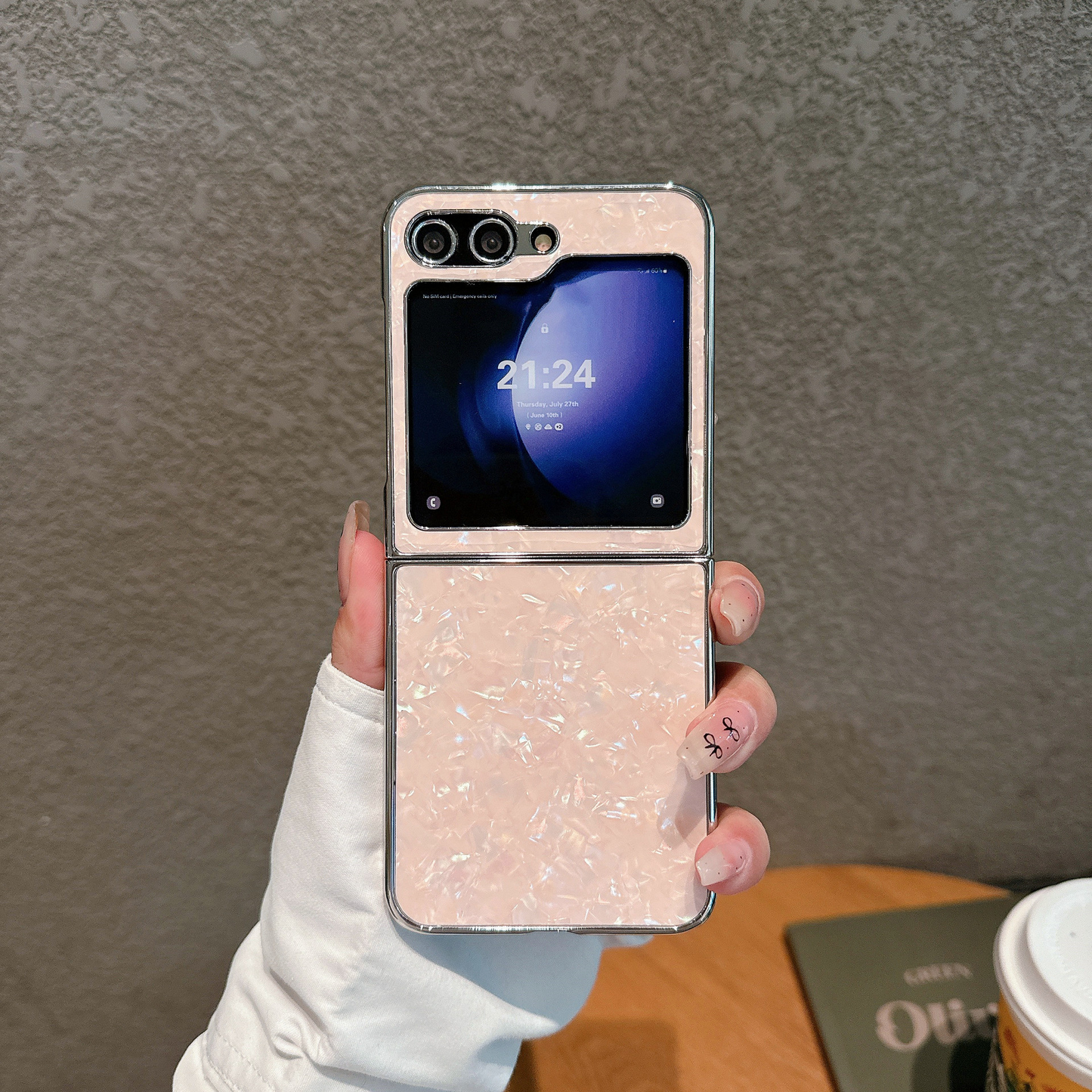 SAM F741 Galaxy Z Flip6 5G Stylish Conch Shell Pattern Case