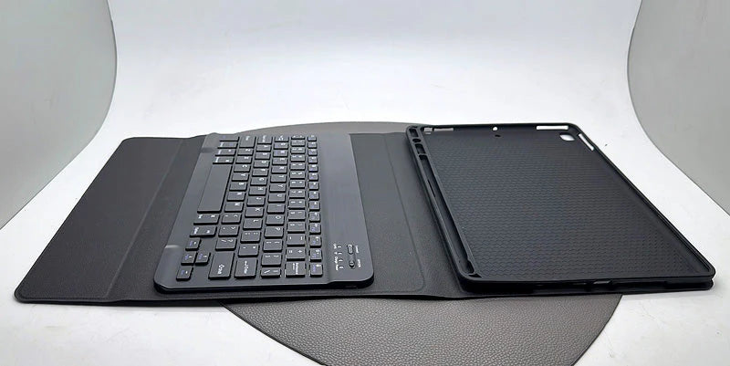 iPad Air 11 2024/Air 4/5 10.9/Pro 11 2021/2020/2018 Detachable Build-in Bluetooth Keyboard Case
