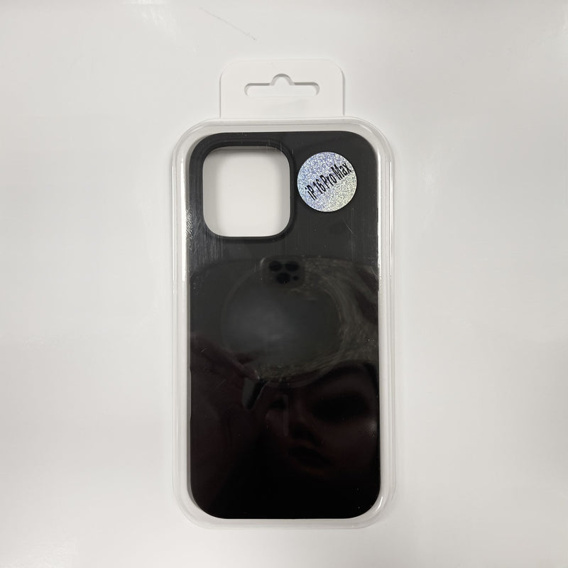 iPhone 16 Pro Max 6.9 Bucksuiti Liquid Silicone Magsafe Case